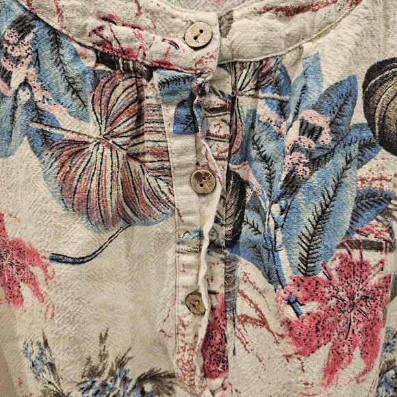 Floral Print Jumpsuit 🌸 - Picture 2 of 10